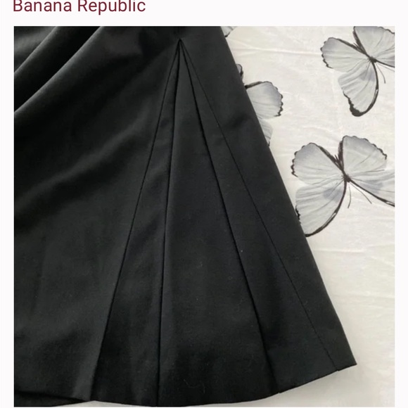 Banana republic skirt - Picture 2 of 5